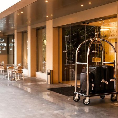 The Parisian Hotel ベイルート エクステリア 写真