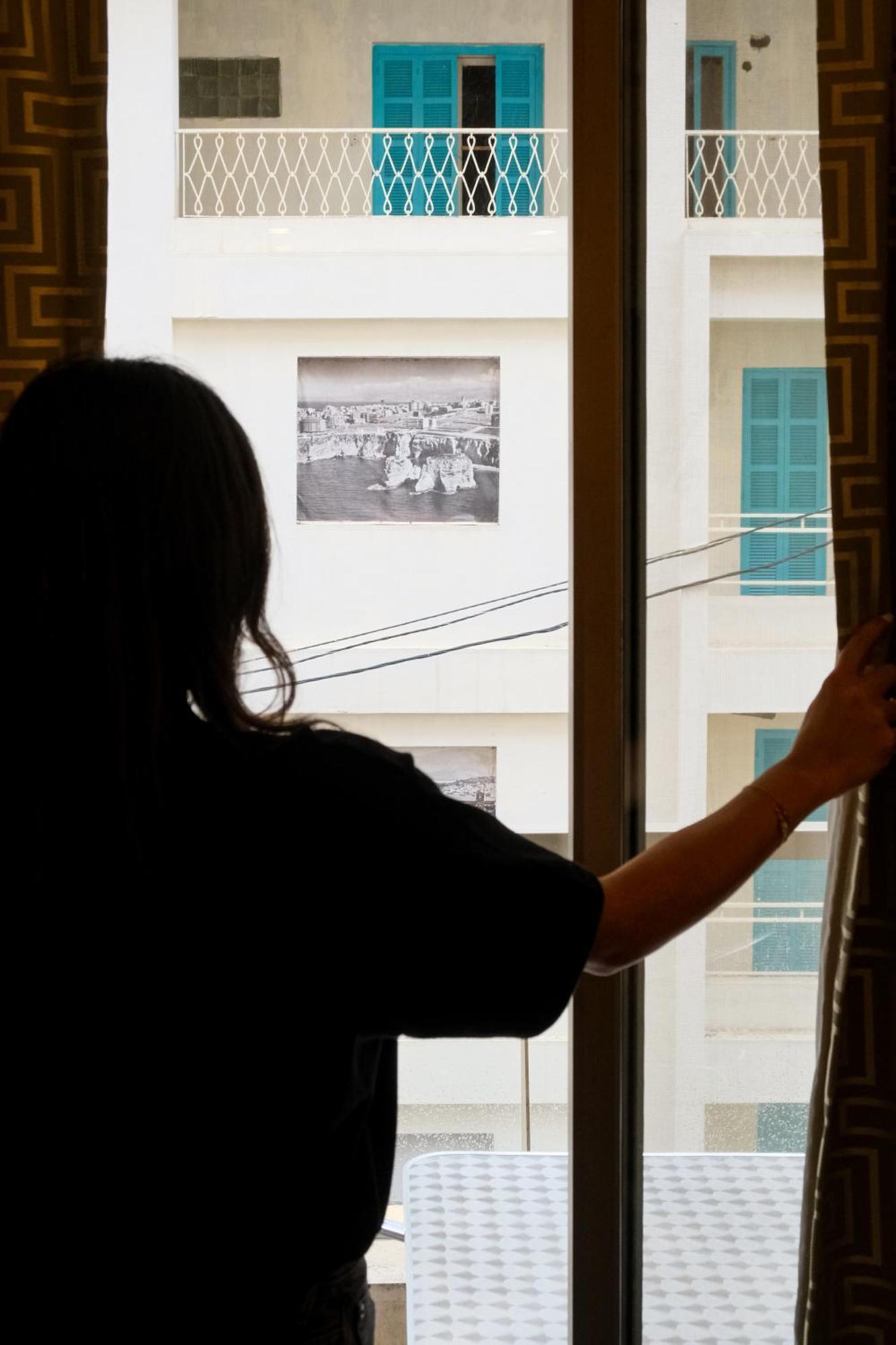 The Parisian Hotel ベイルート エクステリア 写真